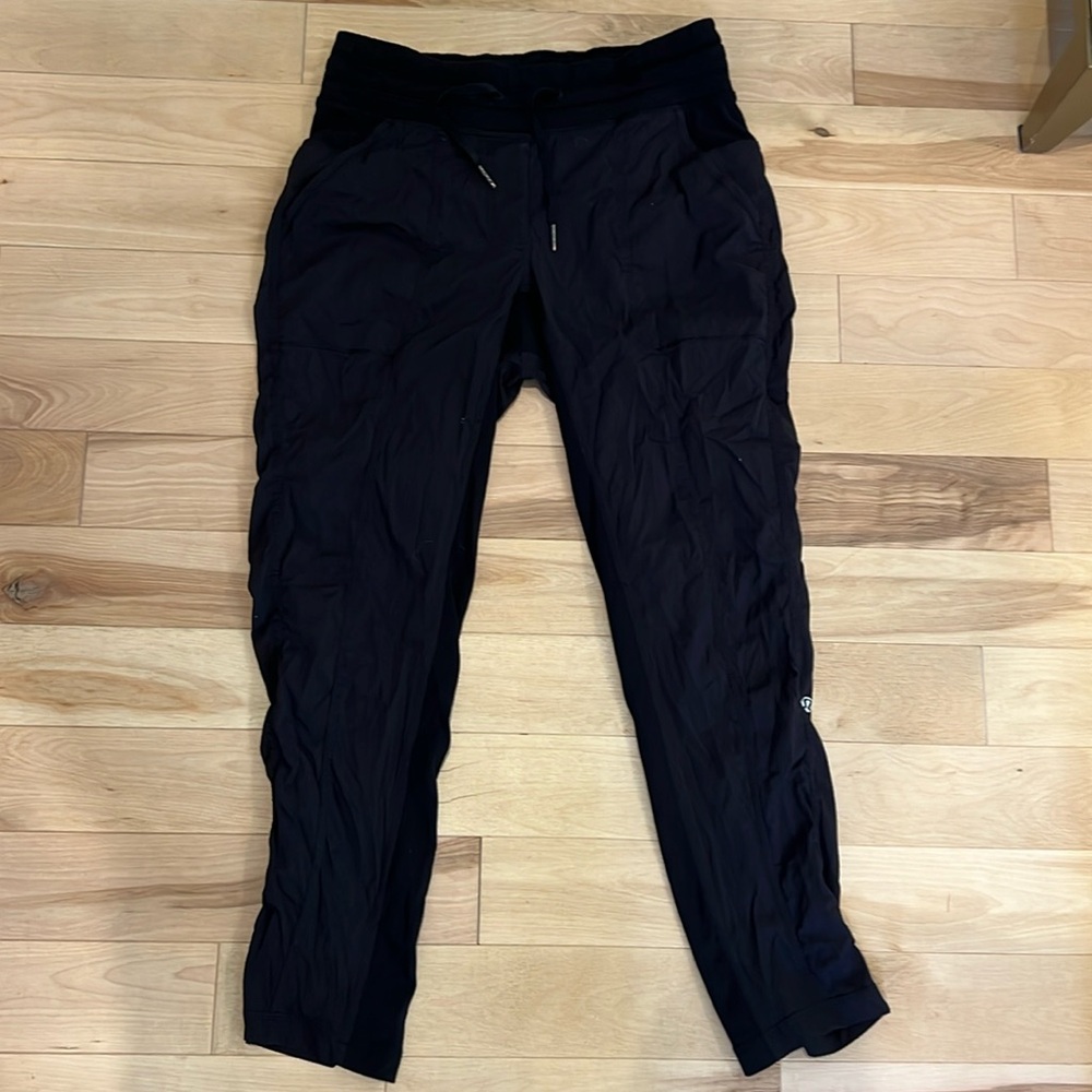 Lululemon Dance Studio pant 25”